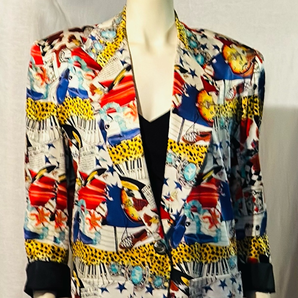 Nichole Miller Tribute to Elvis Silk Jacket. Size small Multi colors!NWOT.